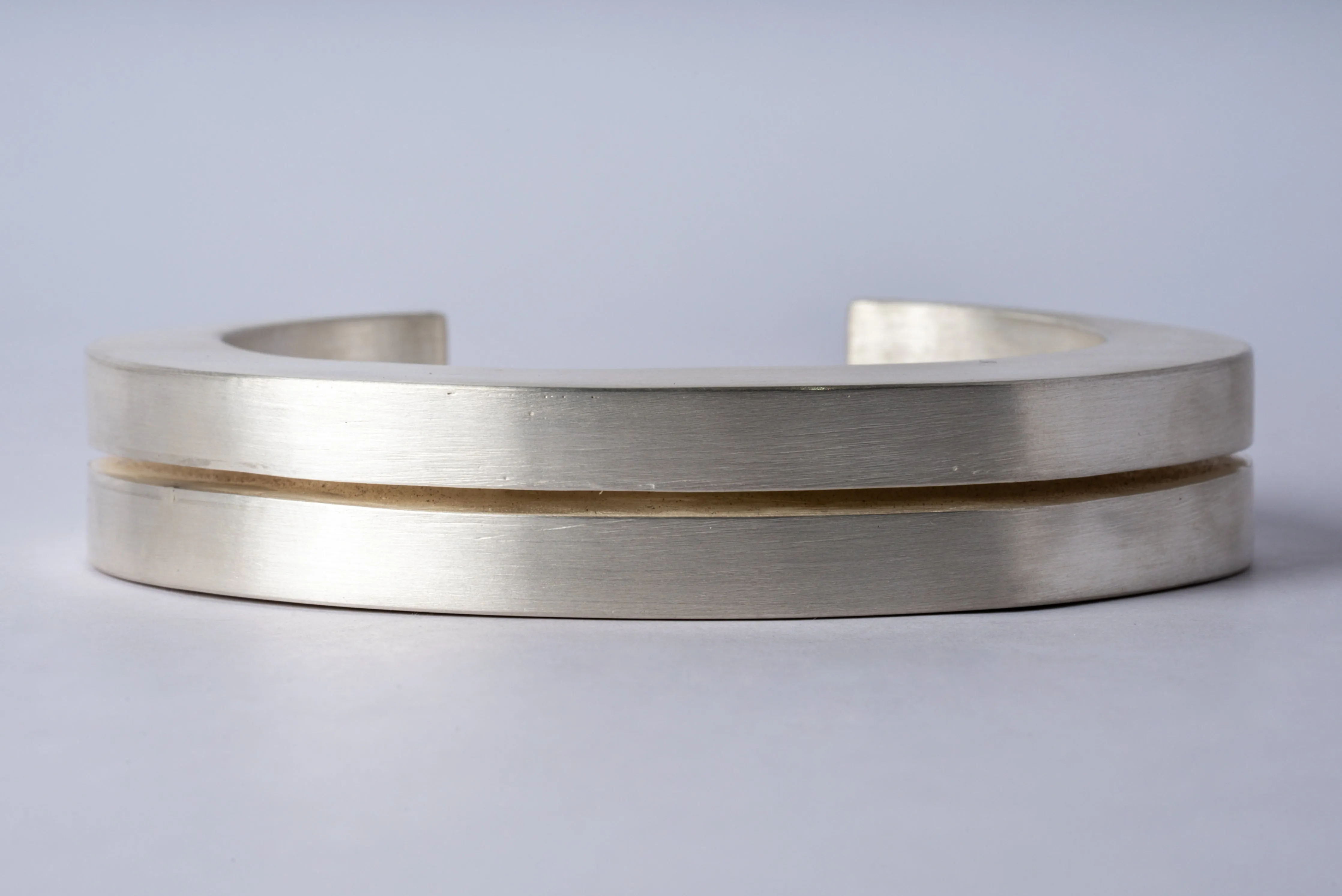 Crescent Crevice Bracelet v2 (15mm, MA)