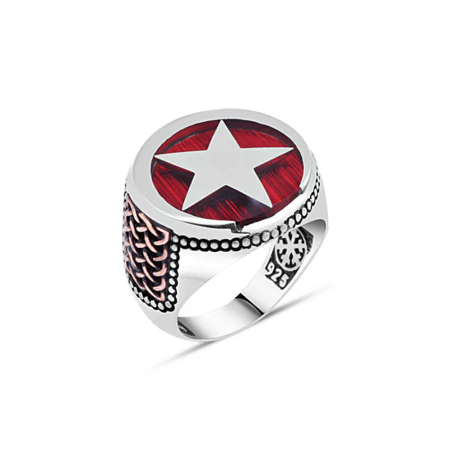 Enameled Circle Moon and Star Symbol Silver Men's Ring Siding Web Pattern