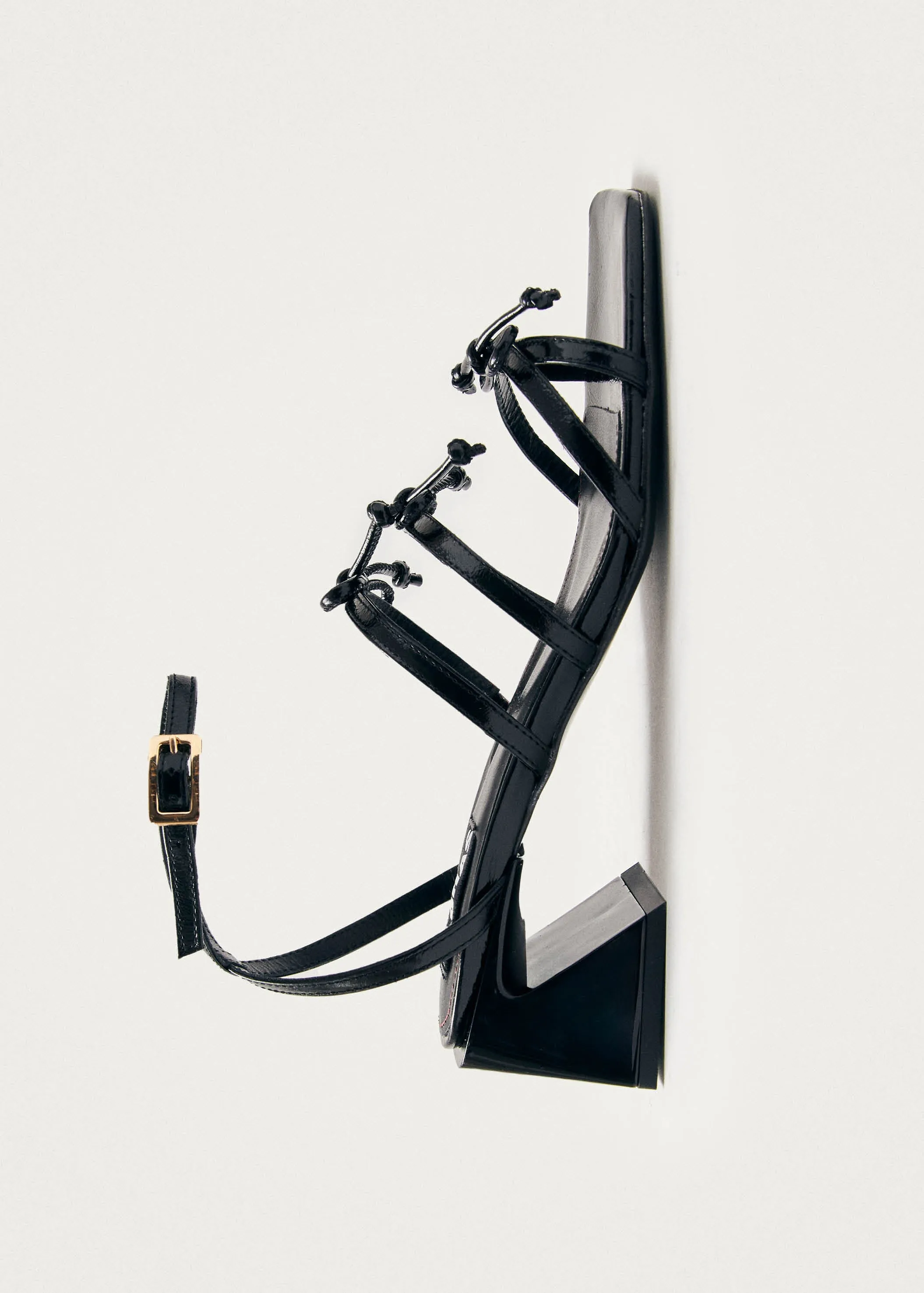 Luzelle Onix Black Leather Sandals