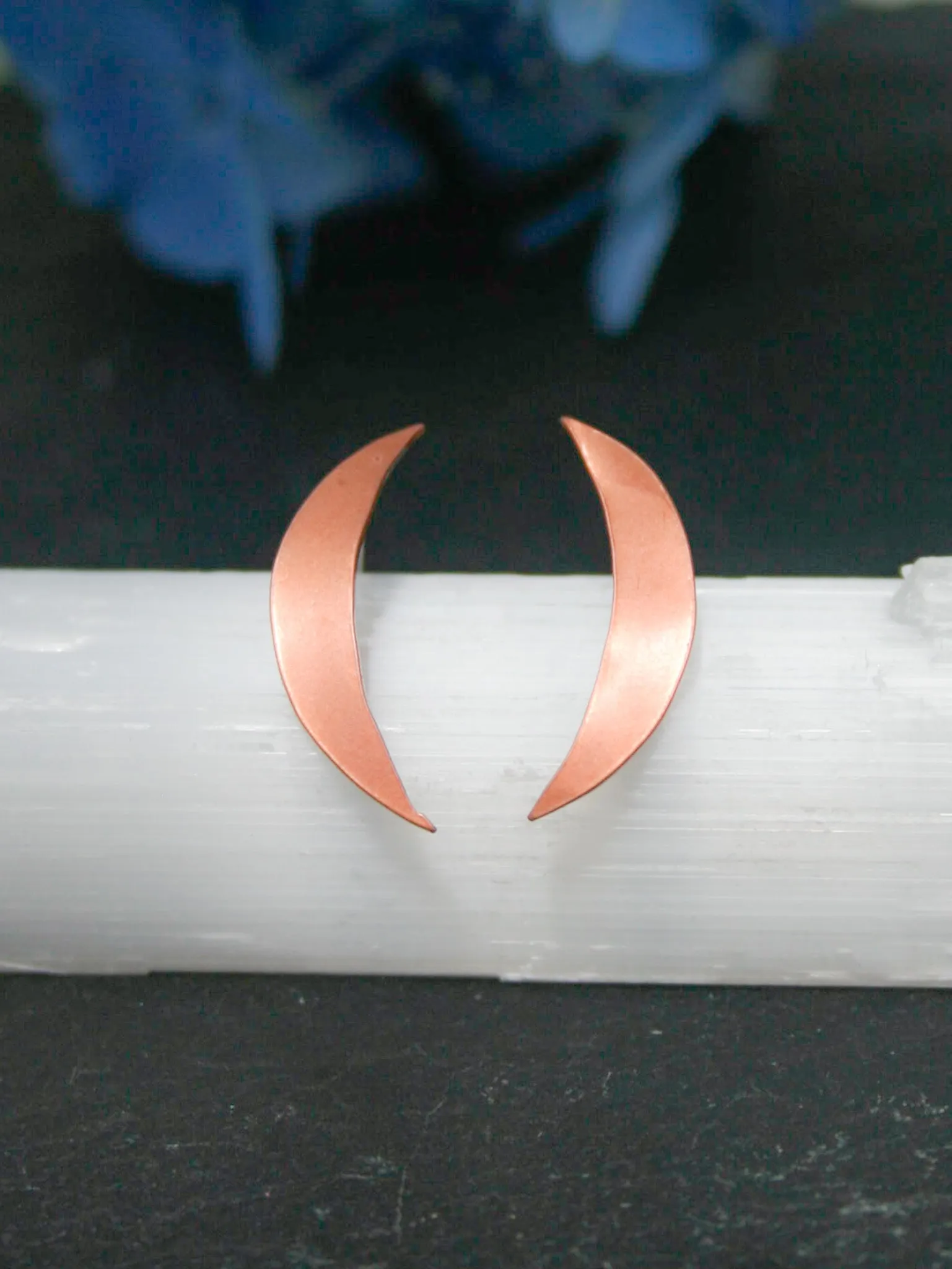 Moon stud earrings[ready to ship]