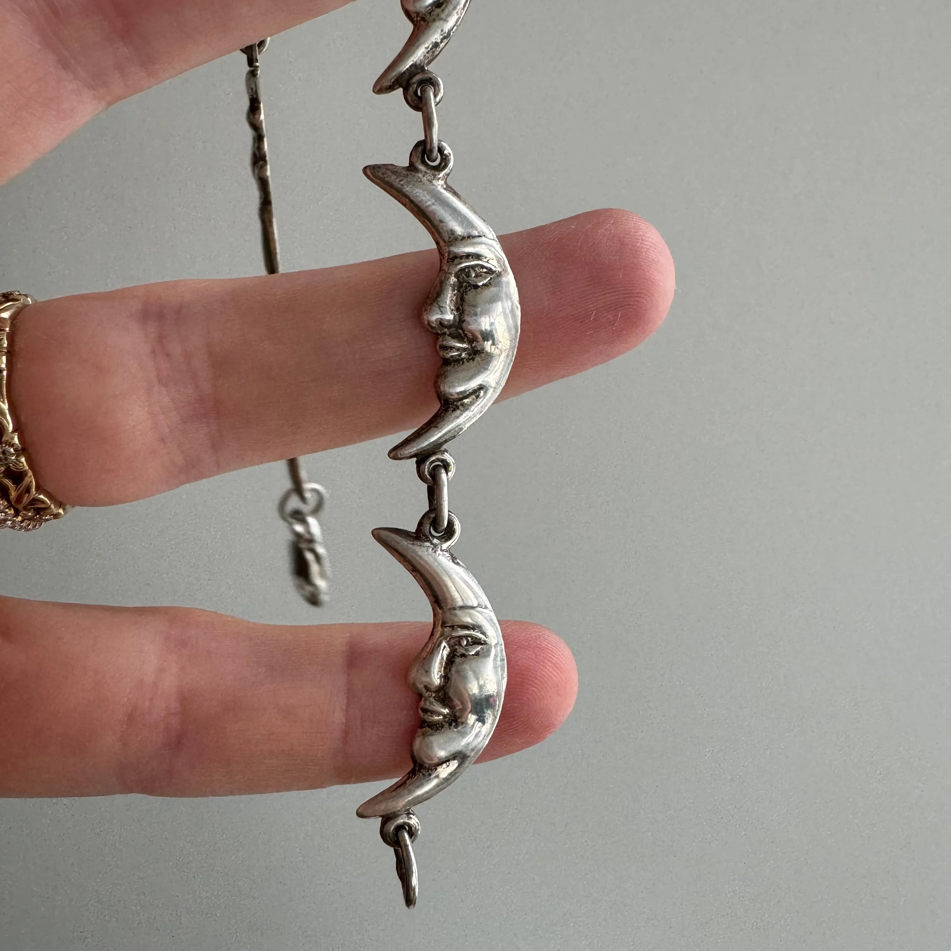 V I N T A G E // many moons / sterling silver crescent moon face link bracelet / 7.5, 8.9g