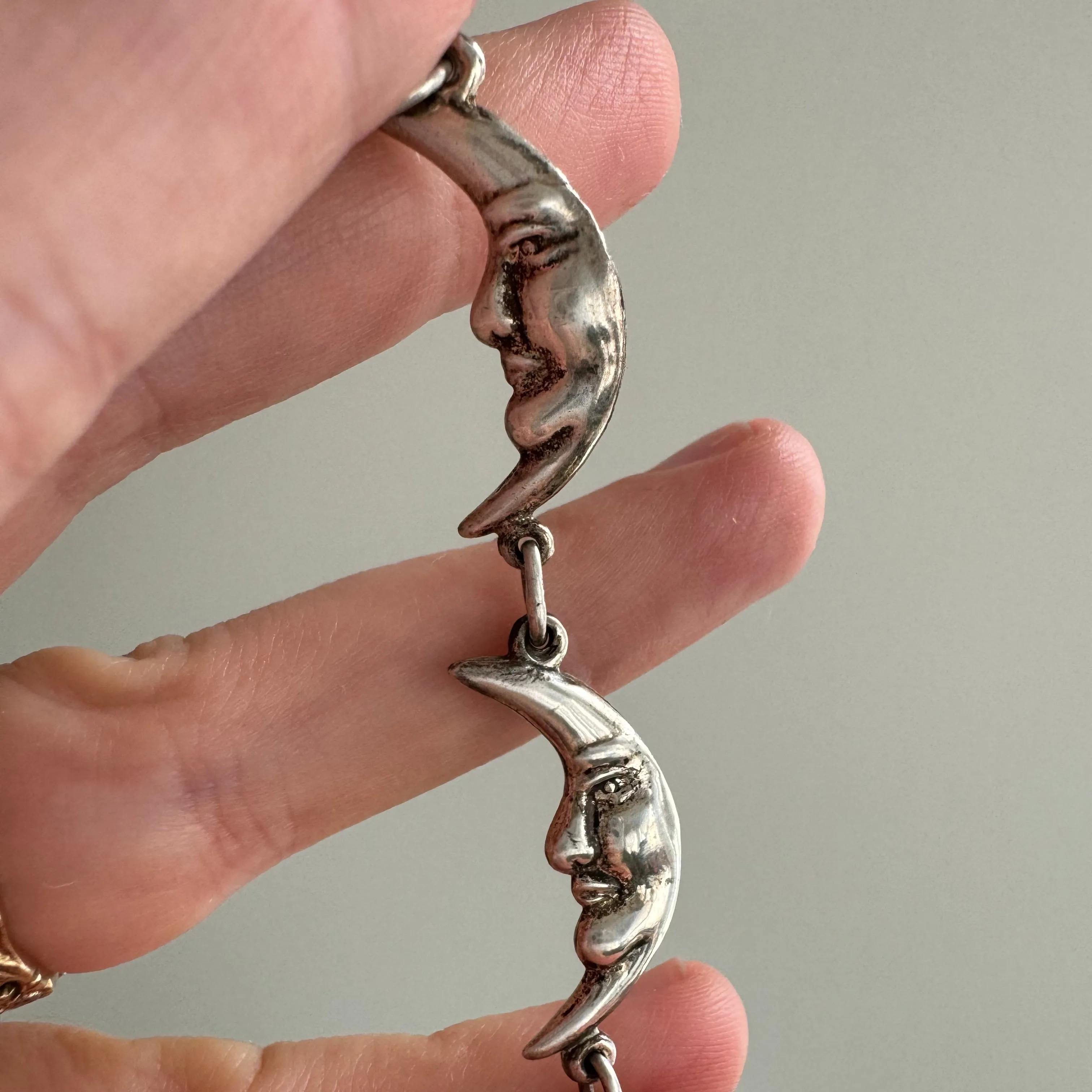 V I N T A G E // many moons / sterling silver crescent moon face link bracelet / 7.5, 8.9g